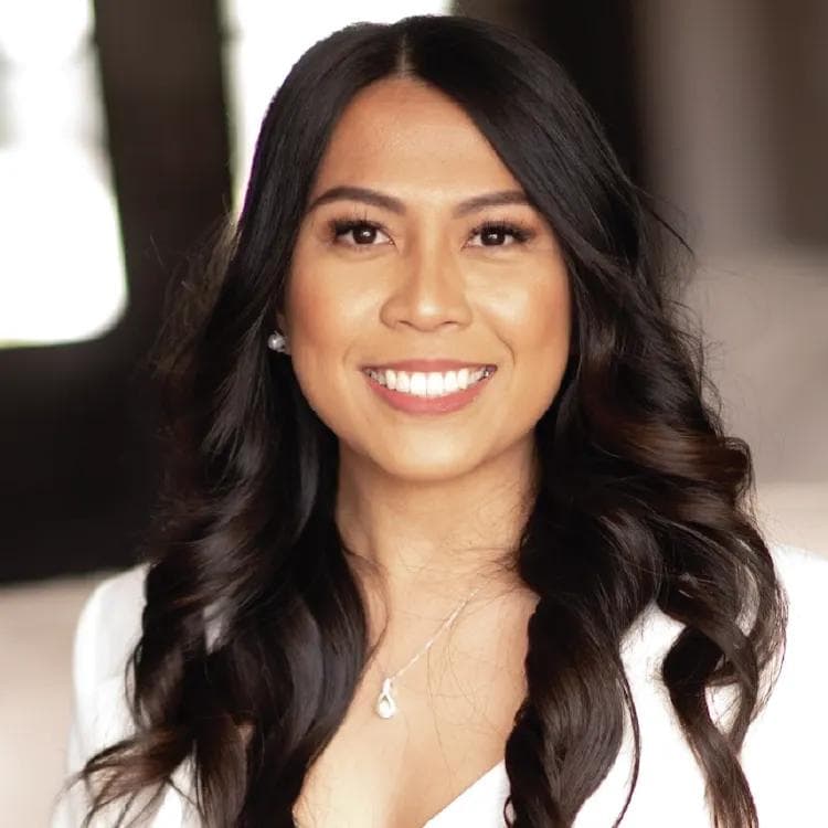 Hollykris Vergara's Profile Picture