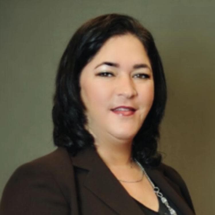 LUISA ZAMBRANO's Profile Picture