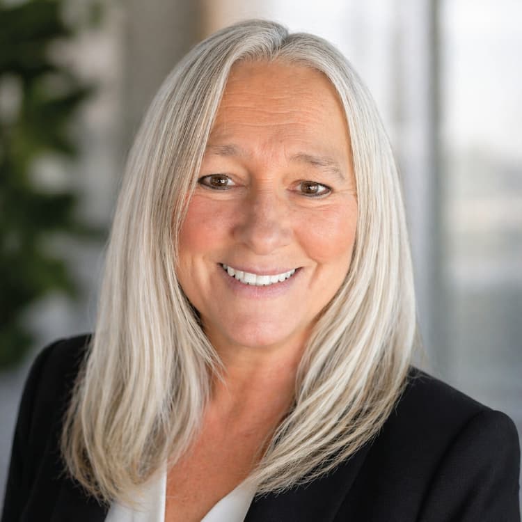 Mary Hidvegi's Profile Picture